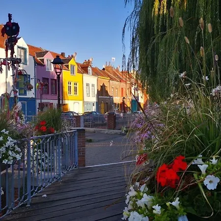 Lejlighed / Calme Pres De L'etang St Pierre. *
